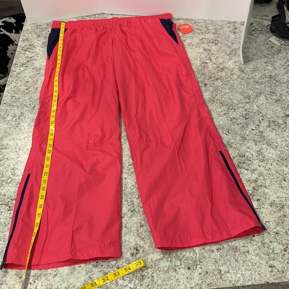 Size 16-18 Danskin work out pants hot pink and navy blue - Picture 2 of 15